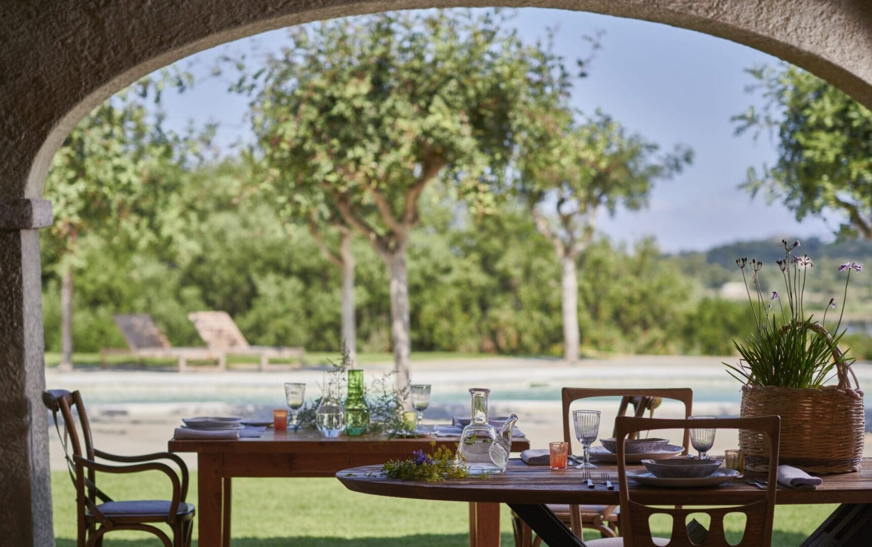 Where to go next for an eco-luxury escape 7 16 CASCIONI ECO RETREAT ULIA RESTAURANT HR 21 0213 scaled 1 scaled