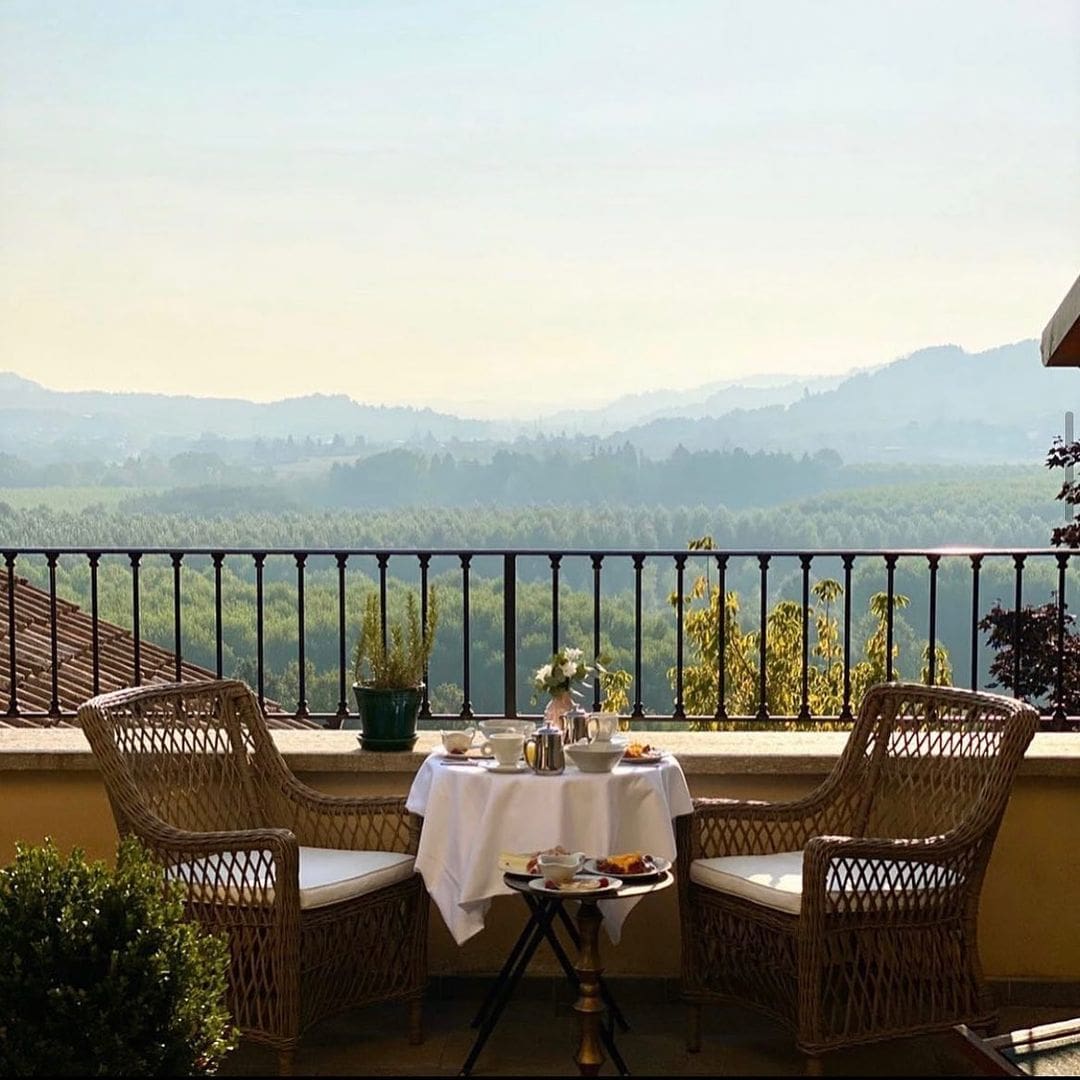 Q&A with Chloe Frost-Smith, SLH’s Senior Content Editor 7 @villalamadonna 1