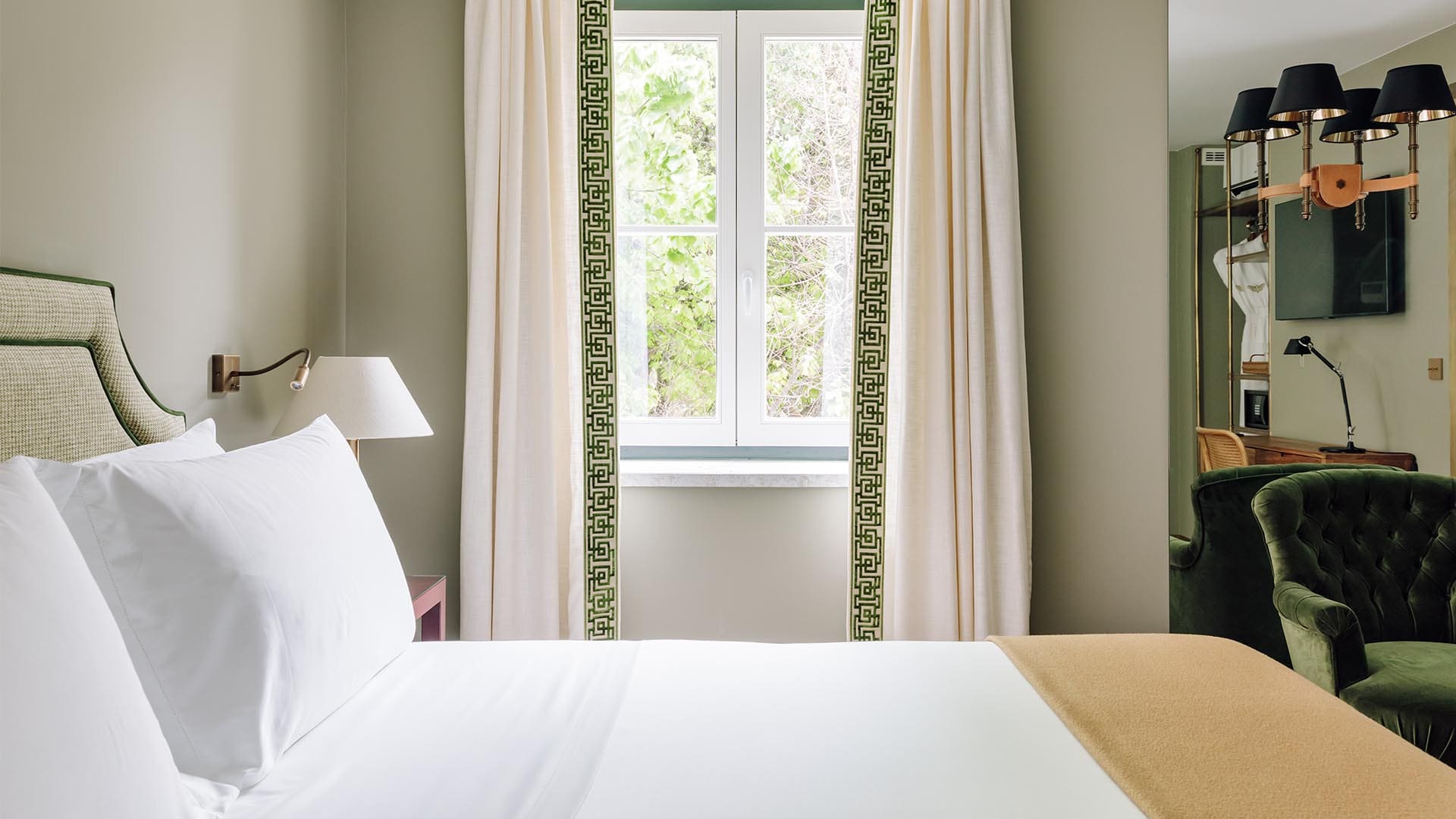 7 boutique hotels to kickstart your 2024 holiday planning 22 Amoreiras resized 4