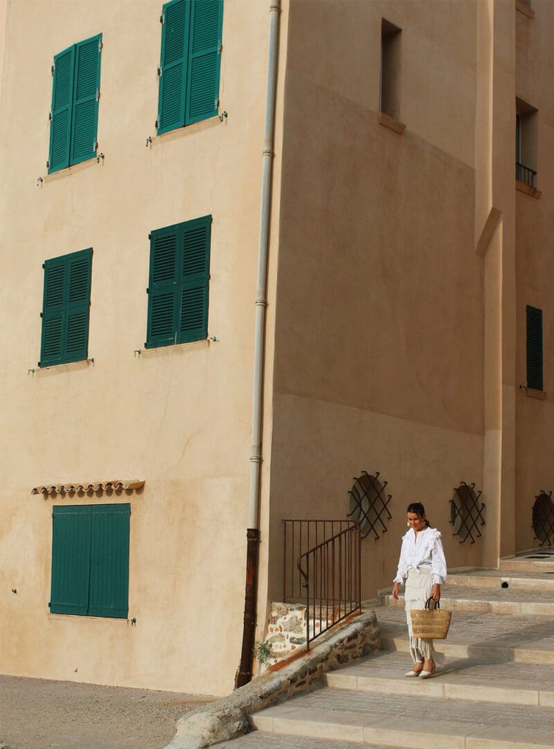 Q&A with Chloe Frost-Smith, SLH’s Senior Content Editor 15 Saint-Tropez