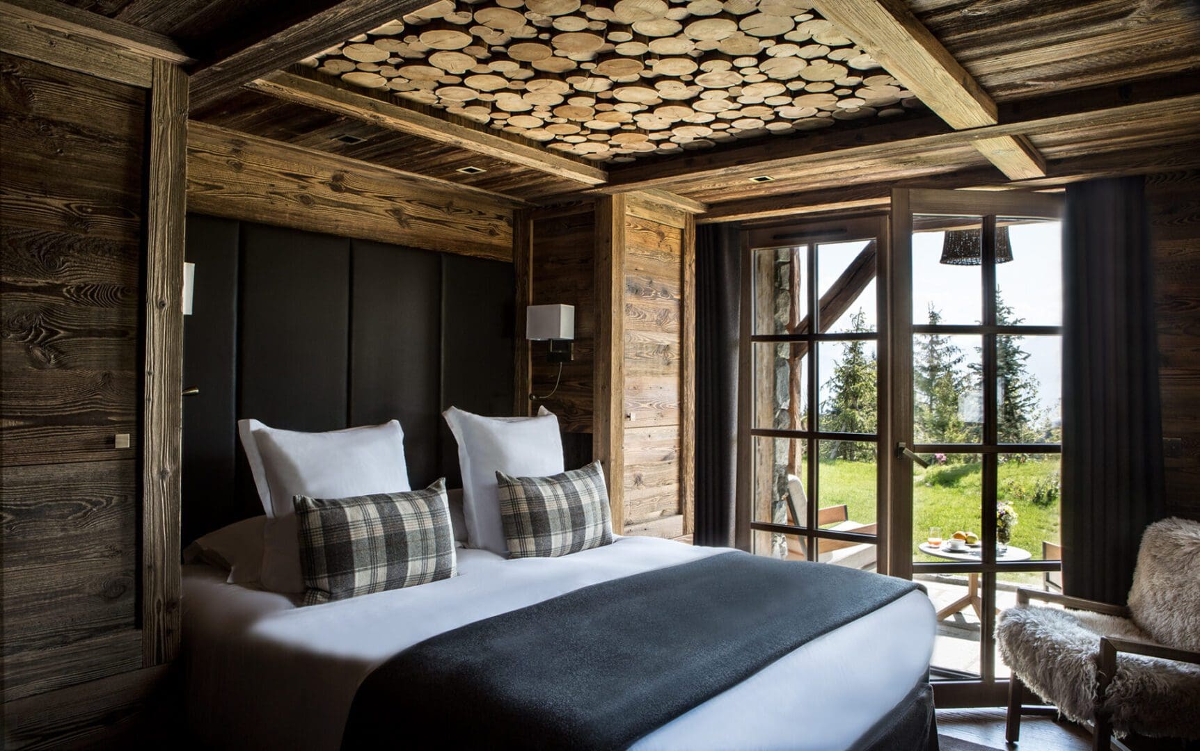 Q&A with Lucy Kell, SLH's Social Media Manager 6 Meribel