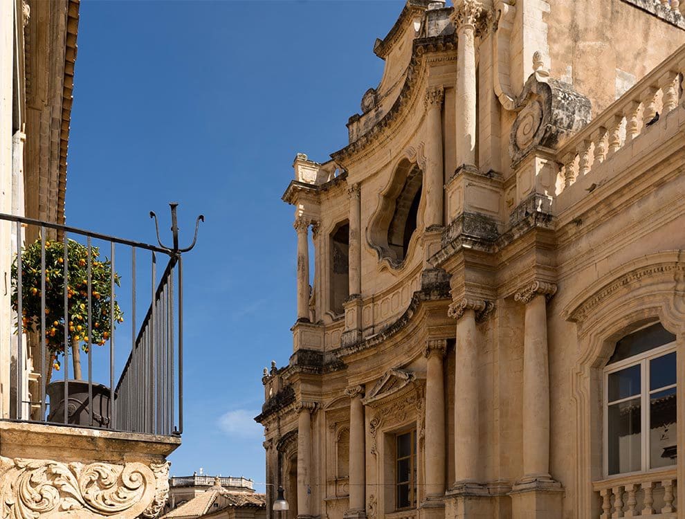 Noto 6