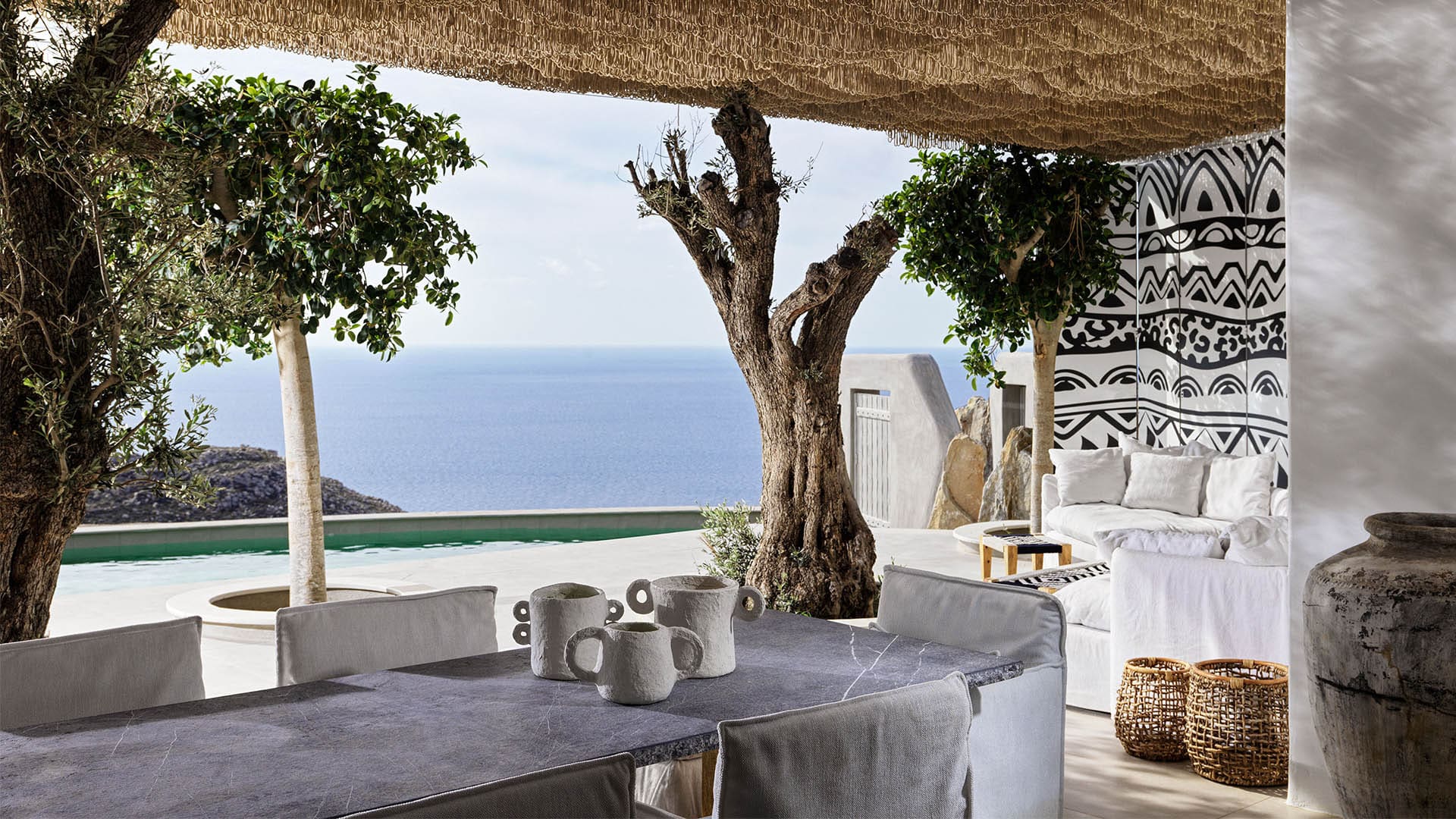 13 of the world's most beautiful luxury villas 13 Panoptis resized 4