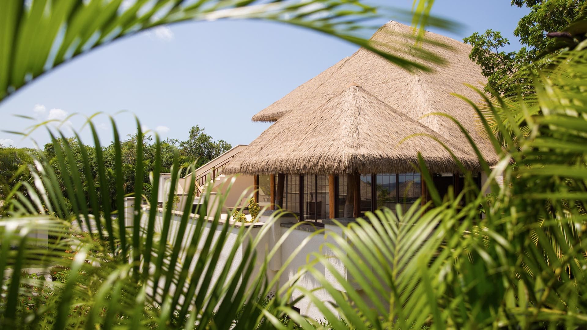13 of the world's most beautiful luxury villas 23 Paradise Beach Nevis