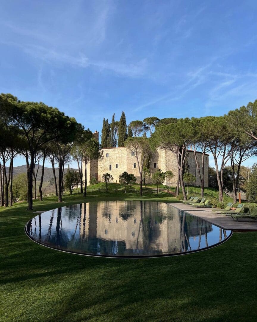 What to bring for an escape to Tuscany and Umbria 1 Reschio credit @ginagoesto 2