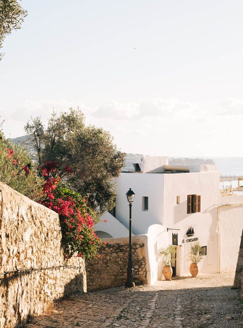 Top 22 destinations for 2023: according to SLH Club Members 42 resized Canonigo