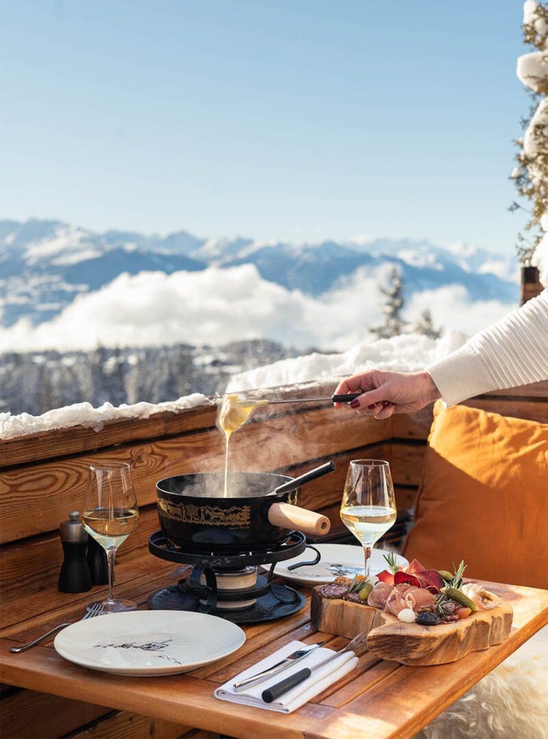 Top 22 destinations for 2023: according to SLH Club Members 87 resized Switzerland2